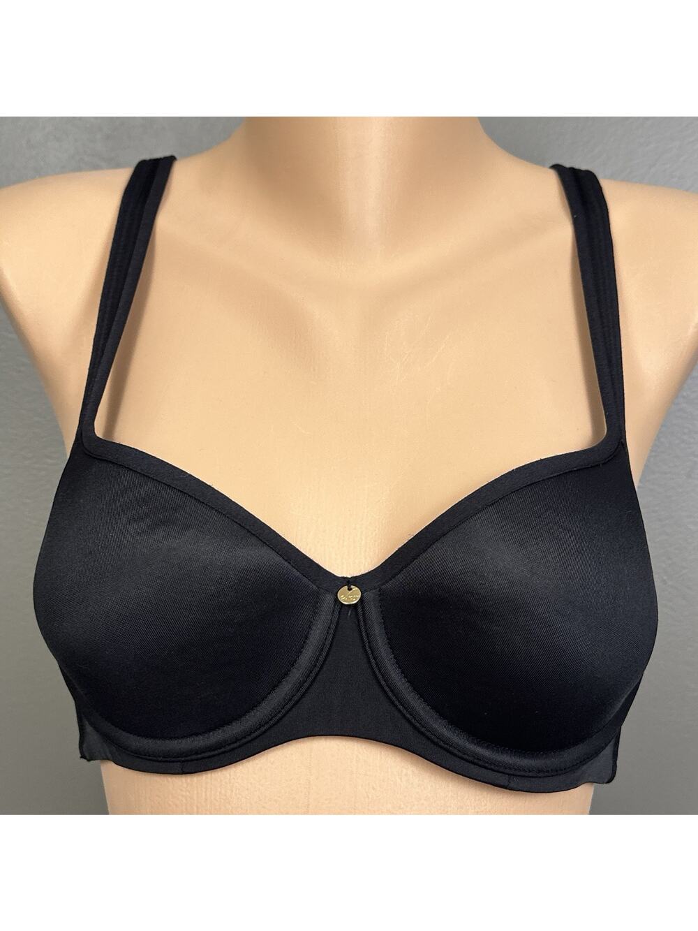 Essential Bodywear Bra 34B Black 6111 Abbie T-Shirt Bra Lined Molded Underwire